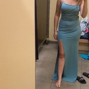 WINDSOR FORMAL HIGH SLIT DRESS